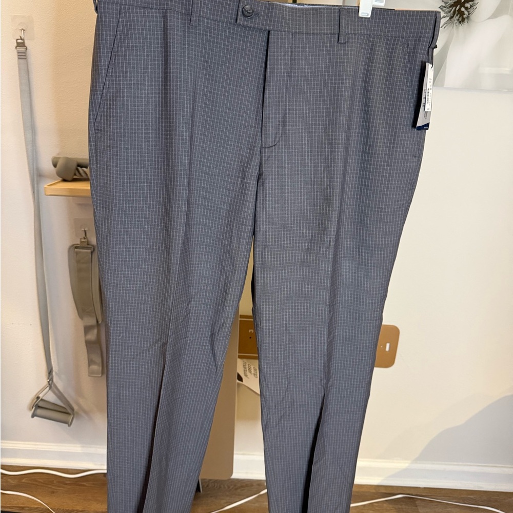 Perry Ellis Premium Wellington Tailored Fit Windowpane Dress Pants NWT 40x29